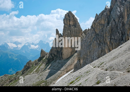 Trekking Trail im Val di Fassa, Dolomiten, Italien Stockfoto