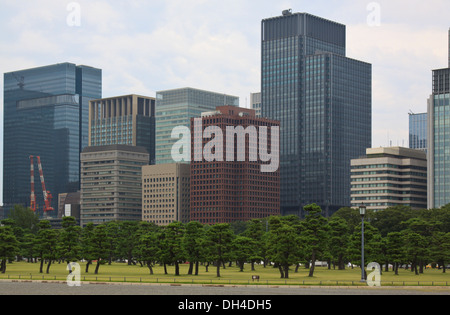 Skyline von Kaiserpalast von Tokio Stockfoto