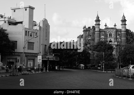 Regal Cinema Hall Theatre und majestätischen Guest House S P Mukherjee Chowk Mumbai Maharashtra Indien Asien Mai 2012 Stockfoto