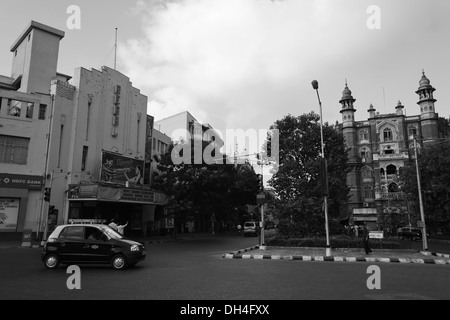 Regal Cinema Hall Theatre und majestätischen Guest House S P Mukherjee Chowk Mumbai Maharashtra Indien Asien Mai 2012 Stockfoto