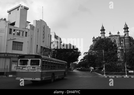 Regal Cinema Hall Theatre und majestätischen Guest House S P Mukherjee Chowk Mumbai Maharashtra Indien Asien Mai 2012 Stockfoto