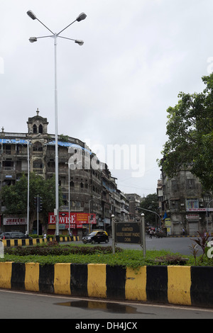 Alte Gebäude Jer Mahal gegenüber Metro Kinosaal Mumbai Maharashtra Indien Asien Juli 2012