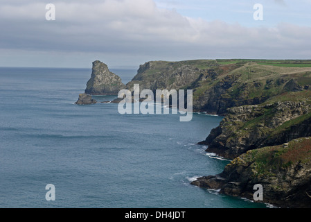 Norden Cornish (Atlantik) Küste zwischen Boscastle und Tintagel, Cornwall, England, UK Stockfoto