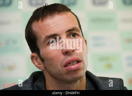 Prag, Tschechische Republik. 31. Oktober 2013. Jaroslav Navratil, Kapitän der Tschechischen Tennis-Davis Cup-Team, heute nominiert, Tomas Berdych und Radek Stepanek (im Bild), Lukas Rosol Jan Hajek für den Davis Cup Finale gegen Serbien Belgrad am 15. November geplant-17.The Tschechien verteidigt den Pokal, wie es Spanien in Prag letztes Jahr besiegt. Prag, Tschechien am 31. Oktober 2013. (Foto/Vit Simanek CTK/Alamy Live News) Stockfoto