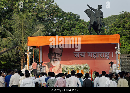 Shiv Sena Bühne in Shivaji Park am Dadar Mumbai Maharashtra, Indien Stockfoto