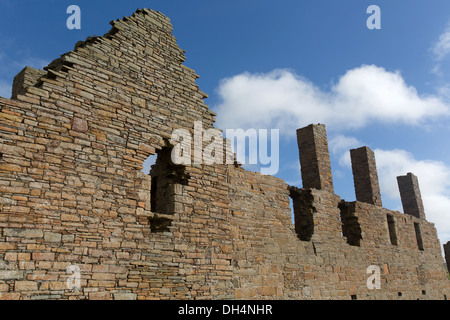 Inseln von Orkney, Schottland. Malerische Aussicht auf die externe West Höhe Ruinen der Earl Palast in Bisray. Stockfoto