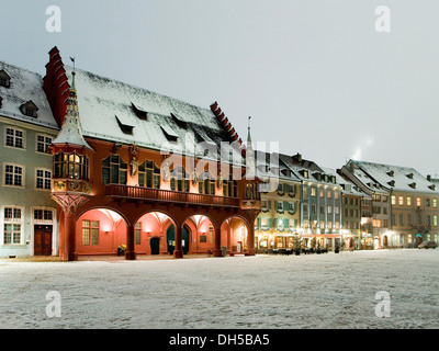 Muensterplatz Square im Winter, Freiburg, Freiburg Im Breisgau, Baden-Württemberg, Deutschland Stockfoto