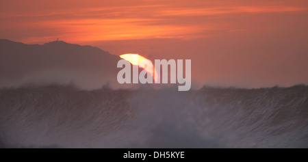 Ehukai Pipeline Surfen Rohr Fass Wand Welle Wasser Ozean Hawaii Stockfoto