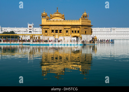 Hari Mandir, Harmandir Sahib oder goldenen Tempel in Amrit Sagar, Sarovar, Heilige Tank Hauptheiligtum der Sikh-religion Stockfoto