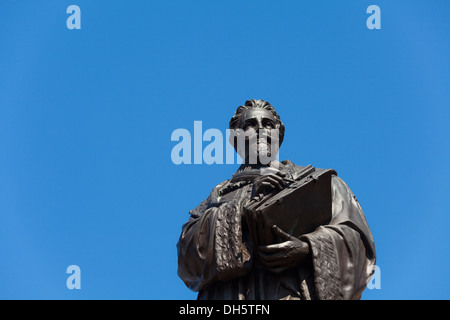 Europa, Niederlande, Delft, Nieuwe Kerk, Statue Hugo Grotius Stockfoto