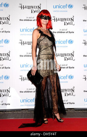 London, UK. 31. Oktober 2013. Jemma Kidd auf dem UNICEF Halloween Ball bei einem Mayfair, London - 31. Oktober 2013 Credit: KEITH MAYHEW/Alamy Live-Nachrichten Stockfoto