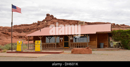 Entfernten Tankstelle, Needles Außenposten, The Needles District in den Canyonlands National Park, Utah, Vereinigte Staaten von Amerika, USA Stockfoto