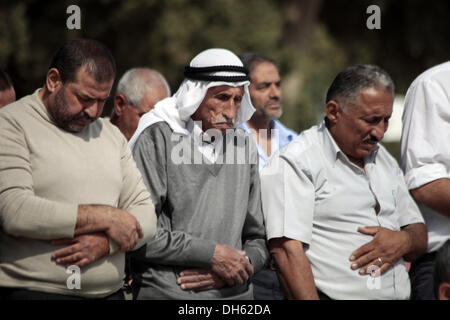 1. November 2013 - Jerusalem, Israel - Freitagsgebete an der Al-Aqsa Moschee in Jerusalem, am 1. November 2013... Foto: Saeed Qaq/NurPhoto (Credit-Bild: © Saeed Qaq/NurPhoto/ZUMAPRESS.com) Stockfoto