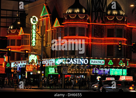 Nachtaufnahme, Shea es Hotel und Casino, Strip, Las Vegas, Nevada, Vereinigte Staaten von Amerika Stockfoto