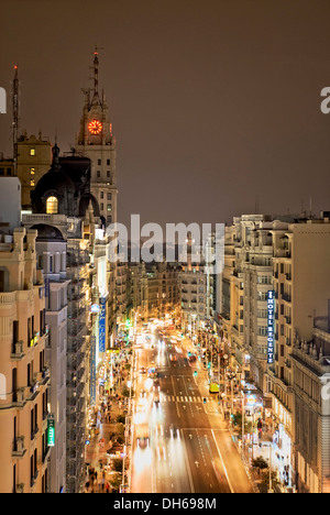 Gran Via in der Nacht, Madrid, Spanien Stockfoto