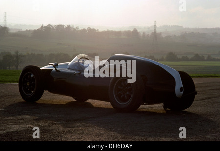 Cooper-Climax T51, Donington Park, Melbourne Loop ca. 1978 während der Tests von Phil Hill für Straße und Rennstrecke magazine Australia. Stockfoto