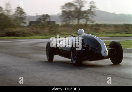 Cooper-Climax T51, Donington Park, Melbourne Loop ca. 1978 während der Tests von Phil Hill für Straße und Rennstrecke magazine Australia. Stockfoto