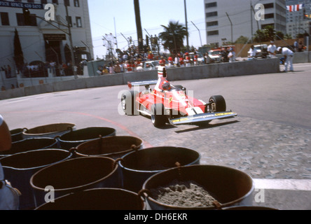 Niki Lauda 1975 Weltmeister Fahrer in der Ferrari 312T-2., US GP, USA 28. März 1976 beendet. Stockfoto