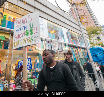 Protest vor Dylan's Candy Bar im Stadtteil Upper East Side von New York Stockfoto