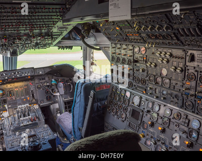 Blick in das Cockpit ein Jumbo Jet airliner Stockfoto