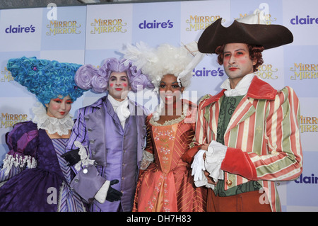 Zeichen-premiere von "Mirror Mirror" abgehaltenen Graumans Chinese Theatre Ankünfte Los Angeles, Kalifornien, USA - 17.03.12 Stockfoto