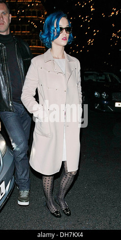 Katy Perry verlassen die BBC Maida Vale Studios London, England - 18.03.12 Stockfoto