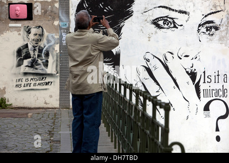 Graffiti mit Vaclav Havel auf der Wand, der Kampa Prag Tschechische Republik, Europa Stockfoto