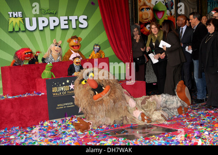 Die Muppets sind mit einem Stern auf Hollywood Walk Fame Los Angeles Kalifornien - 20.03.12 geehrt Nelson Stockfoto