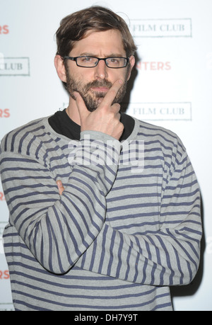 Louis Theroux bei einem Fototermin für Headhunter in der Saatchi Gallery, London, England - 21.03.12 Stockfoto