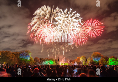 Battersea Park Feuerwerk 2013 in London Stockfoto