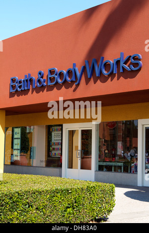 Die Schaufenster der Bath and Body arbeitet in Tustin Marktplatz, Tustin, Kalifornien Stockfoto