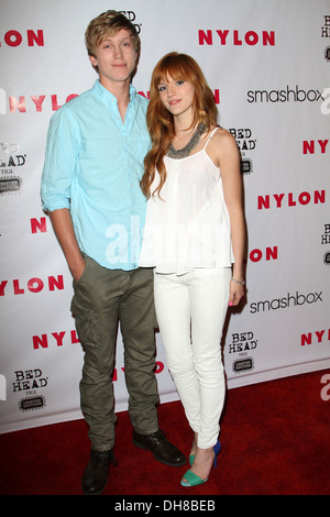 Bella Thorne und Tristan Klier Nylon Magazin 13. Jubiläumsfeier anlässlich von Smashbox West Hollywood Kalifornien- Stockfoto