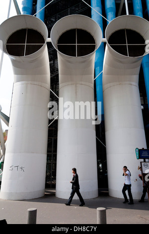 Facade of the Centre Pompidou in Paris, France Stockfoto