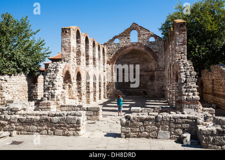 Nessebar, Altstadt, Schwarzmeerresort, St. Sophienkirche, Ruinen der Hagia Sophia Basilika, Bulgarien, Balkan Stockfoto