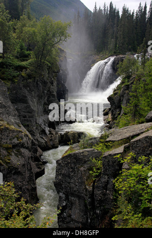 Der Rjukandefossen Wasserfall in der Nähe von Hemsedal, Buskerud, Norwegen, Scandinavia Stockfoto