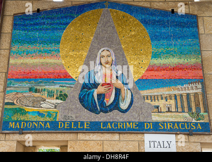 Italienischen Mosaik in der Basilika der Verkündigung in Nazareth, Israel Stockfoto