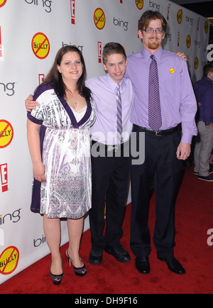 Jackie Libby Alex Libby und Philip Libby Los Angeles Premiere von "Bully" auf Chinesisch 6 Theater - Ankünfte Hollywood statt Stockfoto