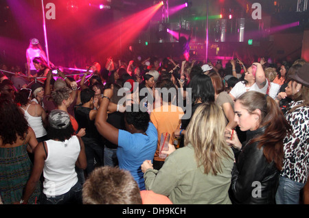 Atmosphäre Dinah Shore "Club Rock" 2012 statt auf Zeldas - Tag3 - Closing Night Palm Springs Kalifornien - 01.04.12 Stockfoto