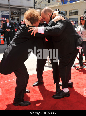 Sean Hayes Chris er Will Sasso Welt Premeire von "The Three Stooges" abgehaltenen Graumans Chinese Theater in Hollywood Stockfoto