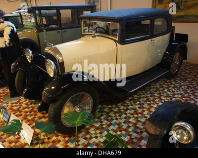 1924 Avions Voisin C4 Vierzylinder ohne Ventil 8CV Wagenkastens, 4 Sitzplätze, im Museum für Automobile in Talmont St.Hilaire 5 Stockfoto