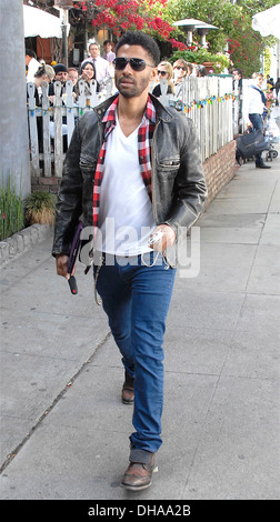 Eric Benet unterwegs in West Hollywood. Los Angeles, Kalifornien-11.04.12, Stockfoto