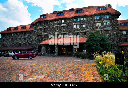 Vor dem Eingang des Grove Park Inn, Asheville, North Carolina Stockfoto