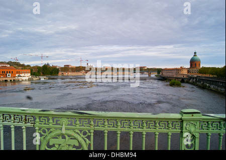 Pont Neuf, von Pont-Saint-Pierre Fluss Garonne, Toulouse, Haute-Garonne, Frankreich Stockfoto