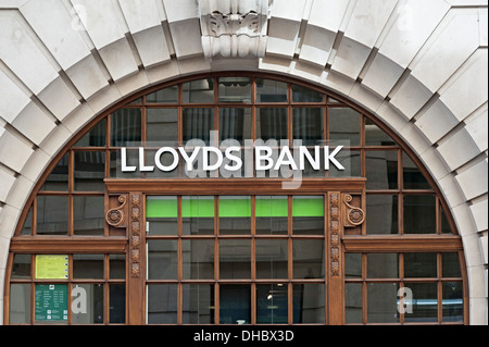 Lloyds Bank Birmingham Zweig neue Geldautomaten und logo Stockfoto