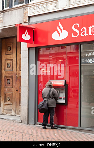 Birmingham-Bankfiliale der spanischen Bank santander Stockfoto