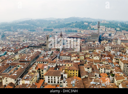 Florenz-Panorama-Aussicht und den Palazzo Vecchio in der Ferne von den Campanile. Florenz, Italien Stockfoto