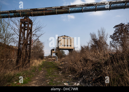 Verfallene Stahlwerk Poldi Fabrik in Kladno in Tschechien Stockfoto