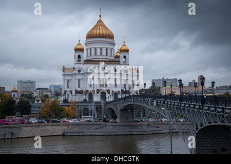 Patriarshy Brücke und Kirche von Christus dem Erlöser in Moskau Stockfoto