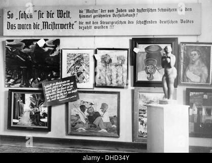 Ein NS-Propaganda-Bild zeigt ausgewählte Bilder auf dem Display an der entarteten Kunstausstellung in der neuen Abteilung der Nationalgalerie in Berlin, Deutschland, 24. Februar 1938. Die Bilder sind unter der verleumderische Schriftzug angezeigt: "Dies ist die Art und Weise diese"Herren"der dekadenten Kunst, die von Juden und hysterische Platitudinarians in den Himmel gelobt worden,"sah"die Welt. Es handelte sich um die "Meisterwerke, die die Steuern der Arbeitsgruppe deutsche Volk bezahlt wurden!!!". Die zeitgenössische Originale Bildunterschrift lautet: "eine Reihe von"Meisterwerke"auf dem Display auf die lehrreiche Ausstell Stockfoto