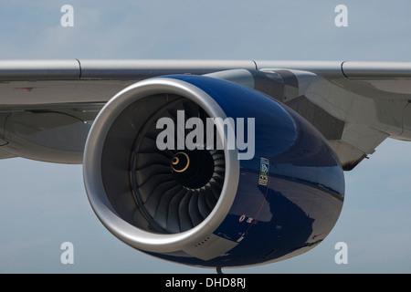 Airbus A380 mit British Airways Livree auf der Piste in Manston Flughafen, Kent, England, UK Stockfoto